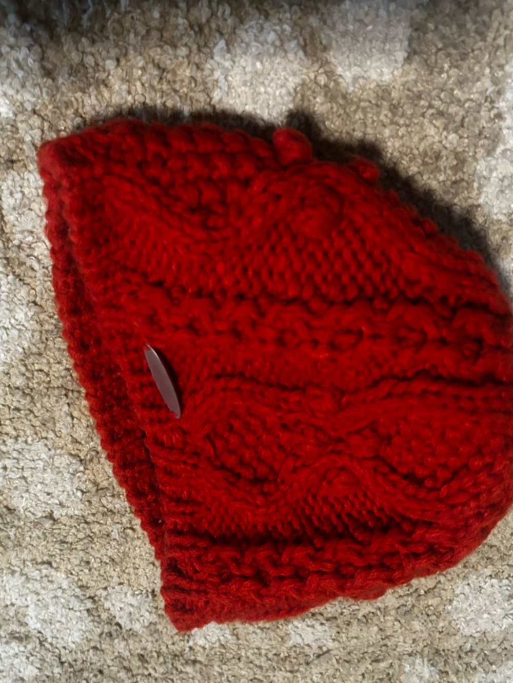 Hand-Knit Chunky Cable Beanie in Bright Red